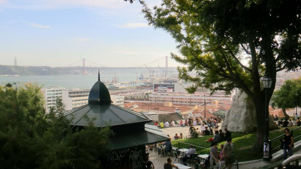 卡埃塔努斯阁楼公寓 Lisboa 外观 照片
